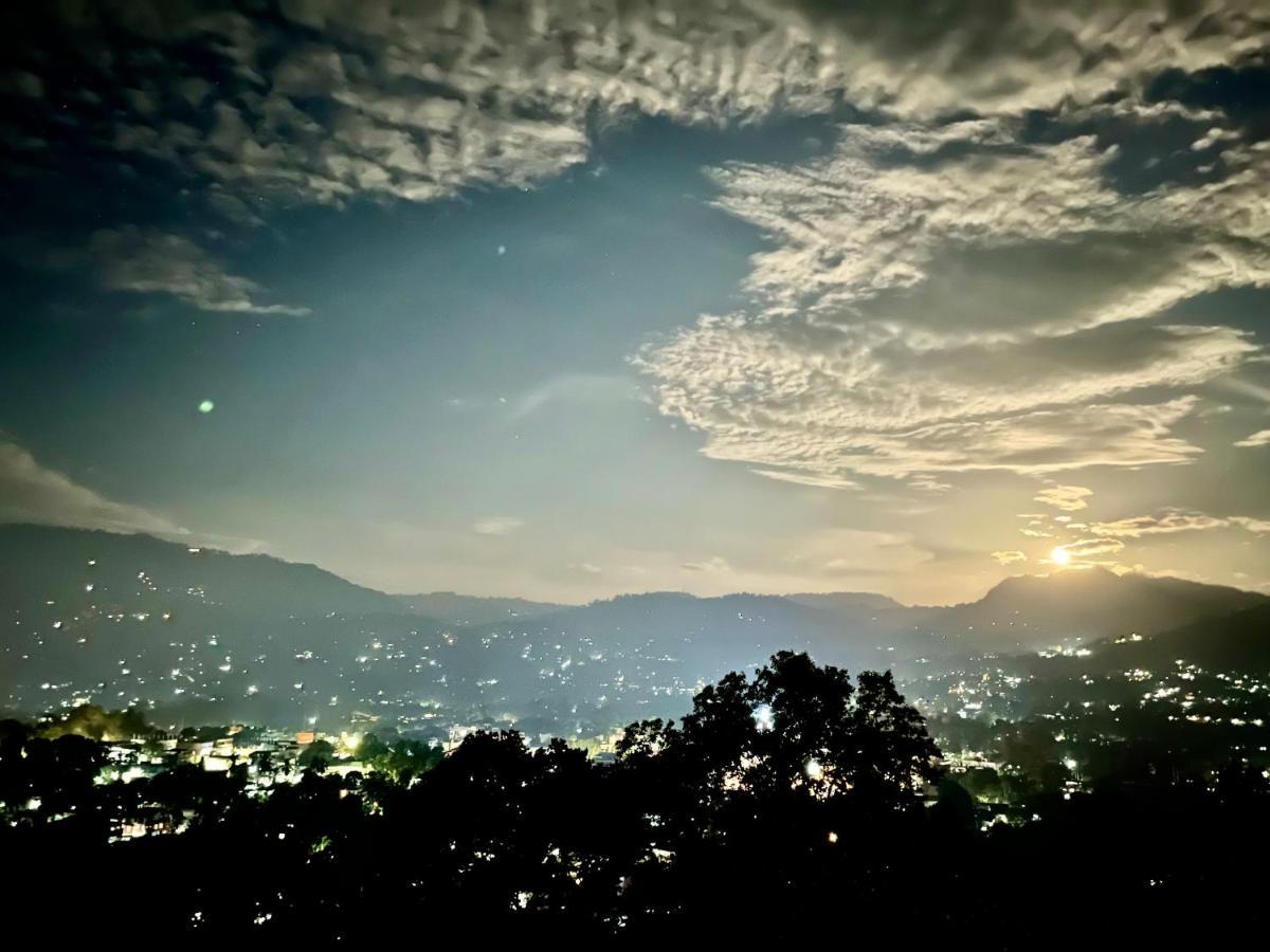 360 City View Badulla Bagian luar foto